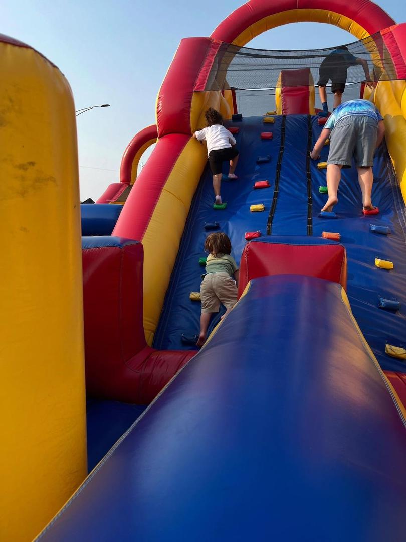 Prime Bounce and Party Rentals in Action